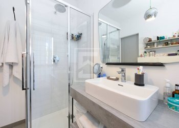 Quadrilocale VIA SAN MARTINO DELLA BATTAGLIA, Sirmione - foto 15