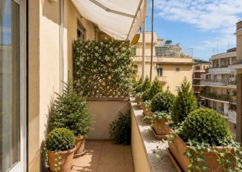 Balcone - Bilocale via Archimede, 109, Roma - foto 2