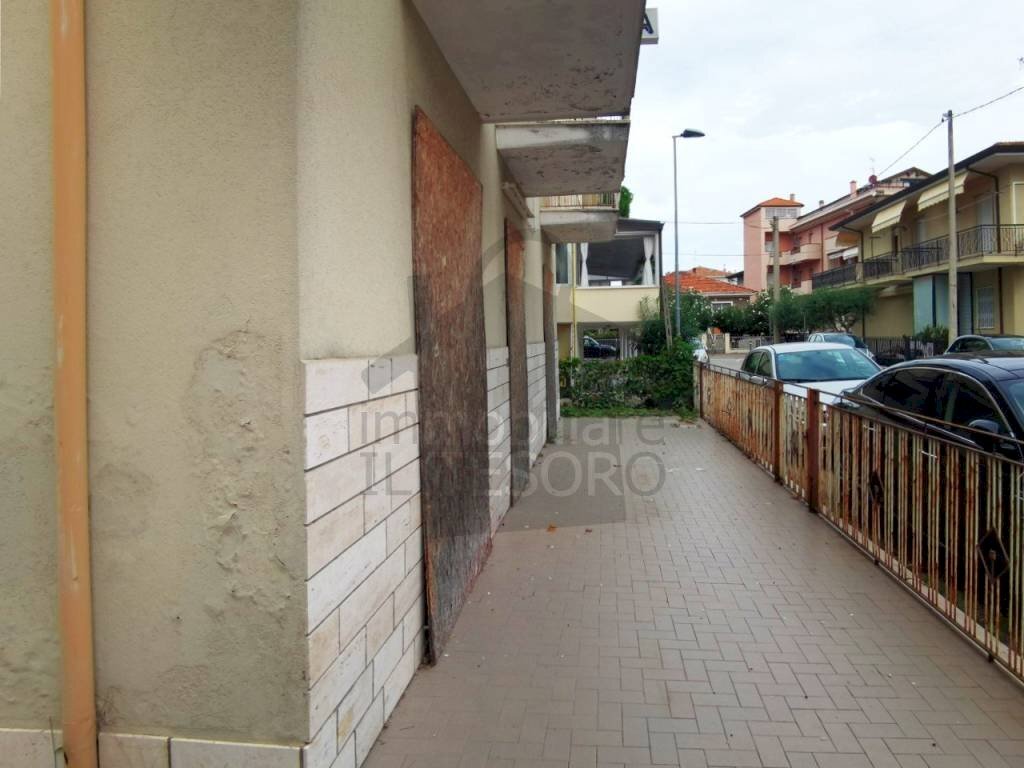 Facciata - Stabile - Palazzo via Giovanni Battista Costa, Rimini - foto 2