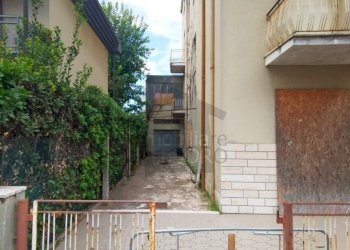 Facciata - Stabile - Palazzo via Giovanni Battista Costa, Rimini - foto 3