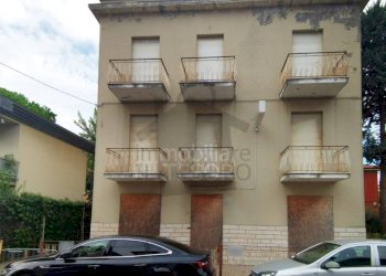 Facciata - Stabile - Palazzo via Giovanni Battista Costa, Rimini - foto 4