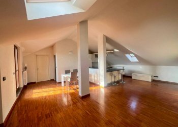 Stanza non arredata - Appartamento strada Revigliasco, 31, Moncalieri - foto 3