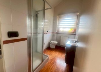 Bagno - Appartamento strada Revigliasco, 31, Moncalieri - foto 11
