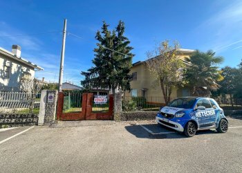 ESTERNI - Casa indipendente VIA MARCO POLO  23, Cervignano del Friuli - foto 4