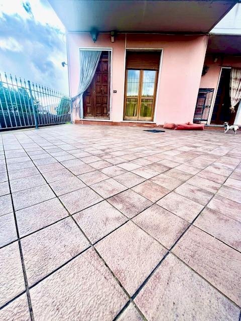 1267879-ka546dp.jpg - Apartment Piazza Dino Ricchetti 2, Sarzana - photo 2