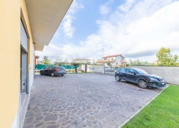 8ok_1.jpg - Villa Via Marte 15, Aprilia - photo 8