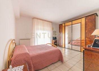 13ok.jpg - Villa Via Marte 15, Aprilia - photo 15