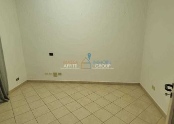 WhatsApp Image 2024-10-16 at 11.10.49 (1).jpeg - Appartamento Viale Eugenio Chiesa 60, Massa - foto 13