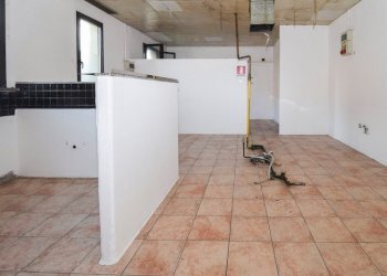 Negozio Cadelbosco di Sopra - foto 4