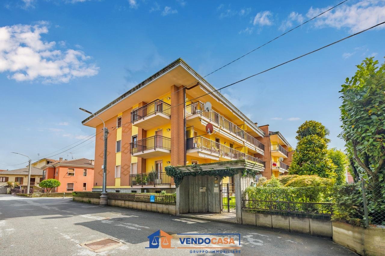 Four-room apartment Centallo - photo 1