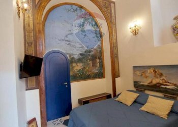 Casa indipendente Napoli (zona Montecalvario) - foto 13