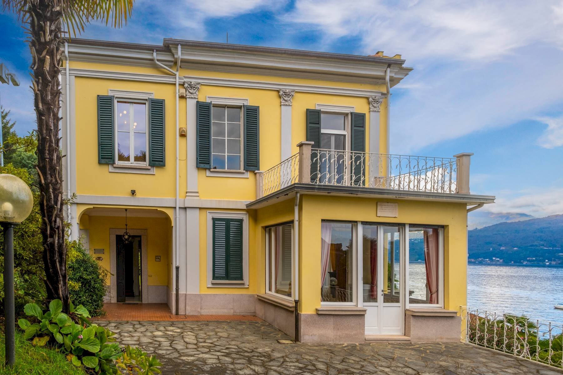 Single Family Villa via Sempione, Baveno - photo 1