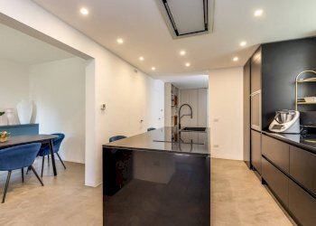 Villa Unifamiliare Via Della Farnesina, Roma (zona Vigna Clara) - foto 13