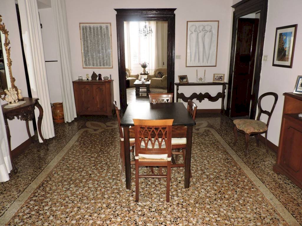 Ingresso - Appartamento piazza Nicolò Montano, 2a, Genova (zona Sampierdarena) - foto 3