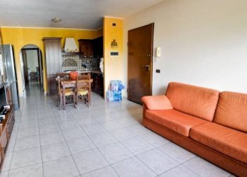 Salone - Quadrilocale via Chiaverano, 78, Cascinette d'Ivrea - foto 3