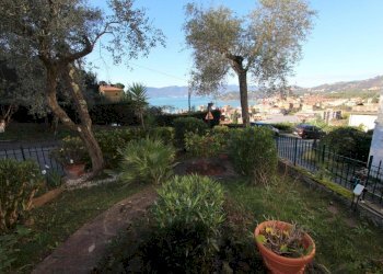 1273097-j1y78t.jpg - Appartamento Via Carbognano 3 ° Traversa, Lerici - foto 9
