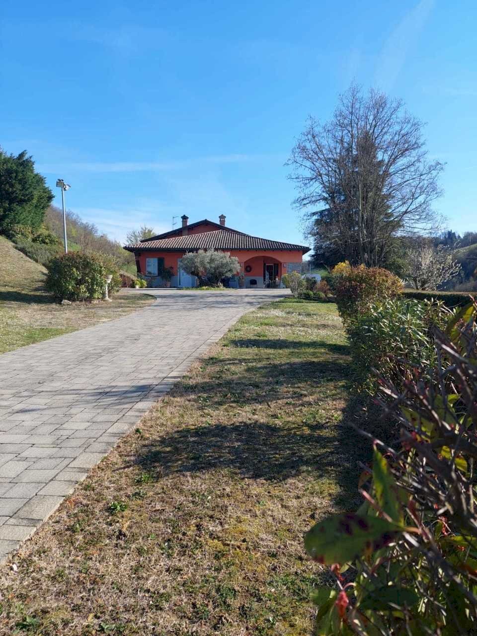 WhatsApp Image 2023-03-16 at 15.44.06.jpeg - Villa Fornovo di Taro - foto 2