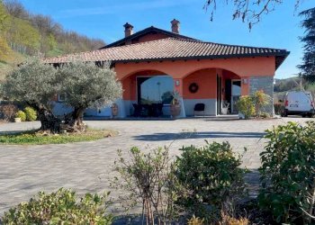 WhatsApp Image 2023-03-16 at 15.44.11 (2).jpeg - Villa Fornovo di Taro - foto 1