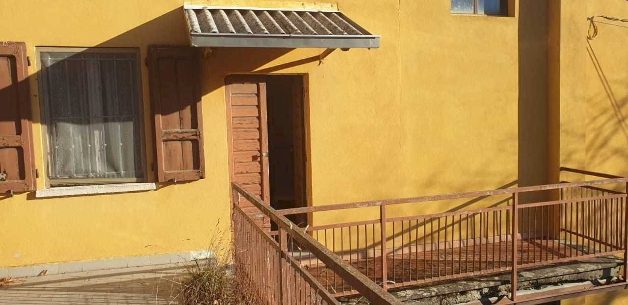 esterna 1.jpeg - Porzione di casa Varsi - foto 3