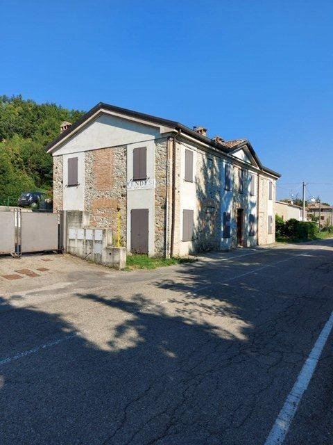 41d3f11f-c46a-4aa1-8e11-ab8fbe259874.JPG - Porzione di casa Fornovo di Taro - foto 2