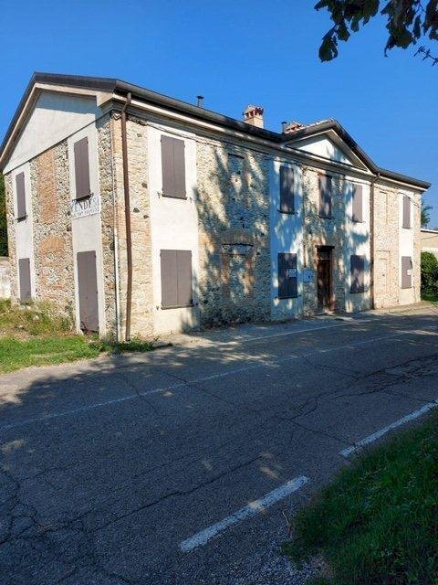 bc69bd69-8976-49d5-9cb2-e43aadaf3785.JPG - Porzione di casa Fornovo di Taro - foto 3