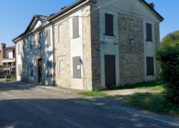 67197a4a-94ec-4c77-984d-c3d073fc55d3.JPG - Porzione di casa Fornovo di Taro - foto 7