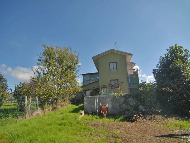 Casa indipendente Belvedere Langhe - foto 1