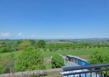 Casa indipendente Belvedere Langhe - foto 17