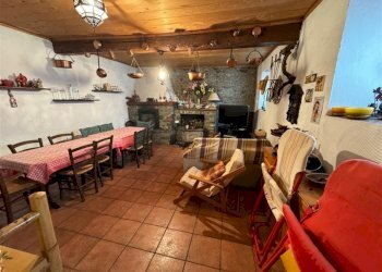 Casale Frazione ossella, Valmozzola - foto 27