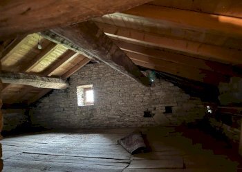 Casale Frazione ossella, Valmozzola - foto 41