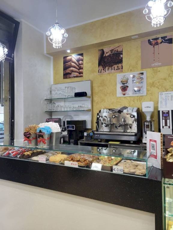 Interno non residenziale - Bar Tavola Calda - Fredda via Barletta, 72, Torino (zona Santa Rita) - foto 3