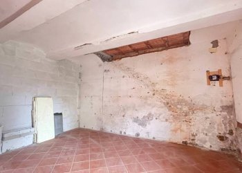 Stanza non arredata - Rustico Borgata Torrazzo, 29, San Damiano d'Asti - foto 12