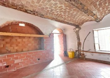 Stanza non arredata - Rustico Borgata Torrazzo, 29, San Damiano d'Asti - foto 2