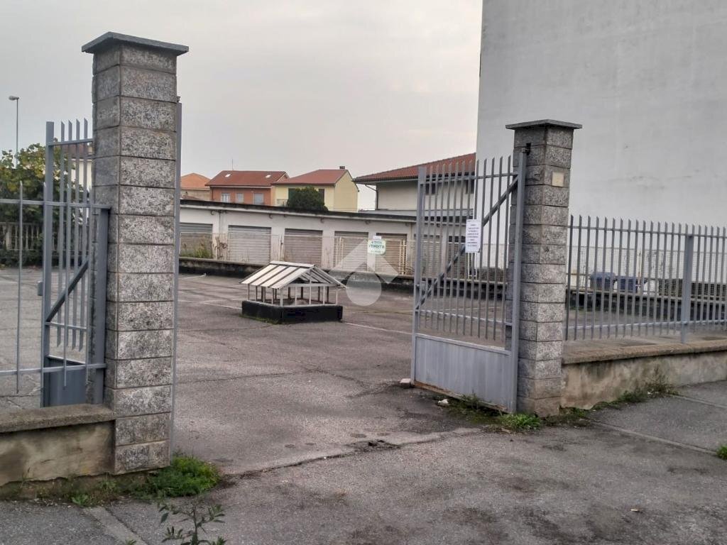 Parking space Via Alba, Rivalta di Torino - photo 2