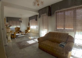 sala da pranzo - Independent house Scafa - photo 2