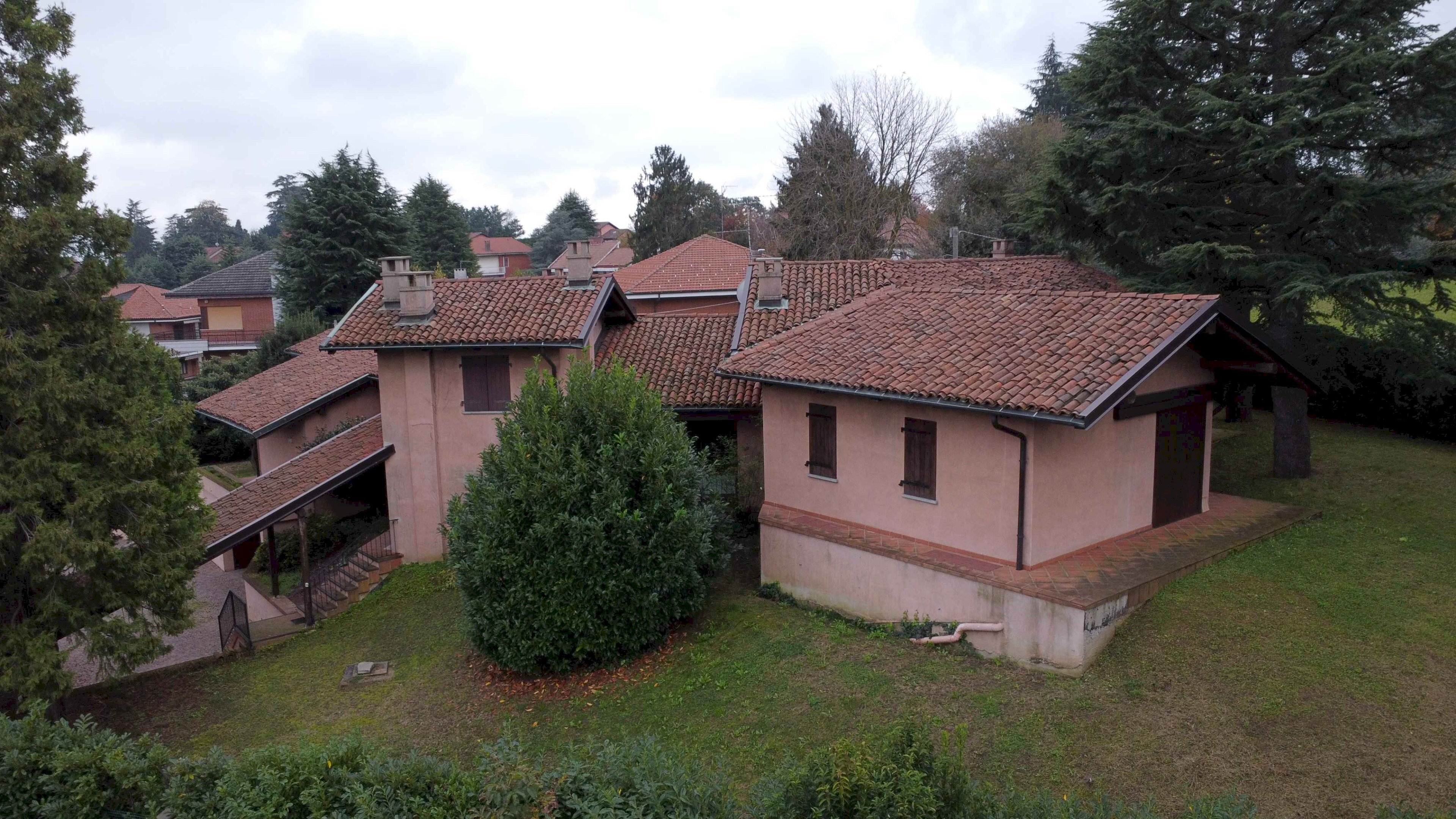 casa - Villa Unifamiliare via Chieri, 94, Pino Torinese - foto 2