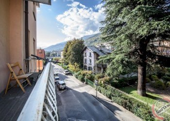 Four-room apartment VIA ZIMMERMANN N. 6, Aosta - photo 3