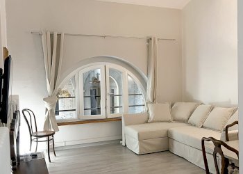 sala - Bilocale Via Ganaceto, Modena (zona Centro Storico) - foto 2