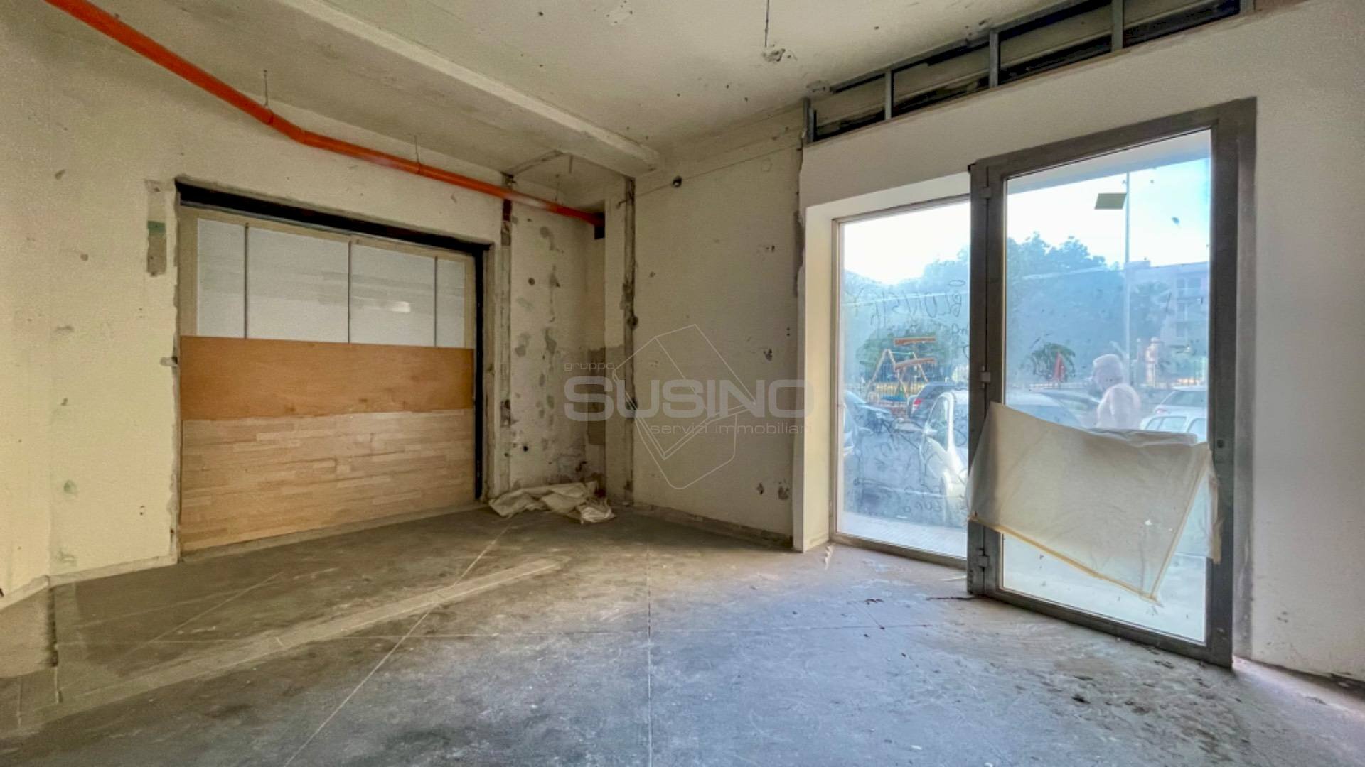 Locale Commerciale VIA TAGLIAMENTO, Siracusa - foto 2