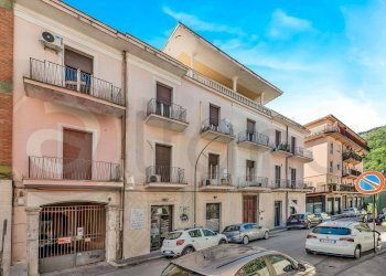 Stabile - Palazzo Via Varrone, Cassino - foto 9