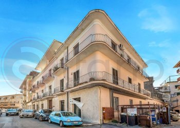 Stabile - Palazzo Via Varrone, Cassino - foto 10