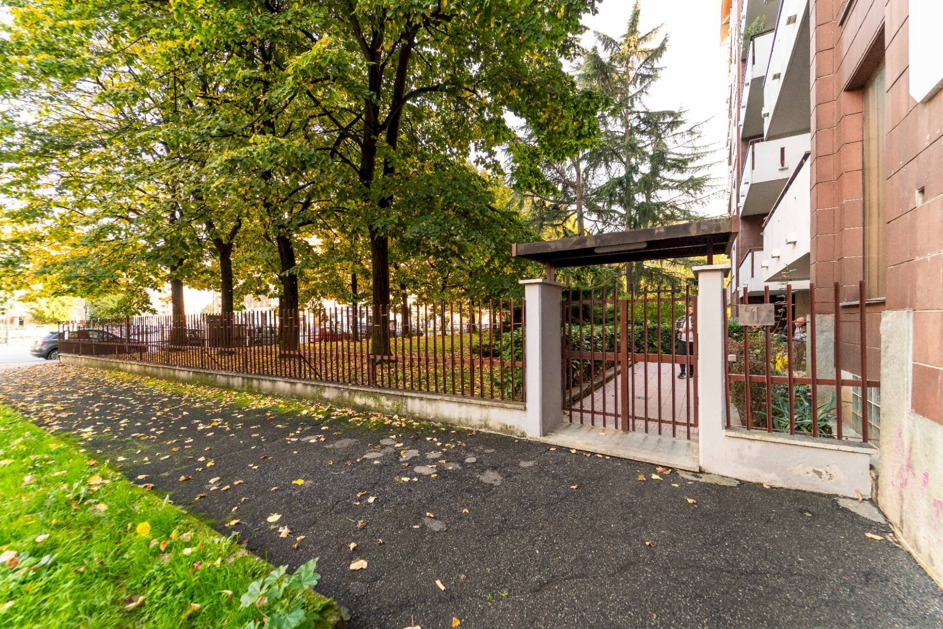 Quadrilocale via Balzico, Torino (zona Città Giardino) - foto 2