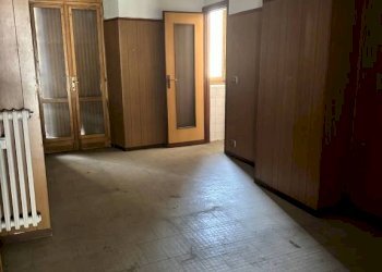 Stanza non arredata - Negozio via G. F. Medail, 98, Bardonecchia - foto 10