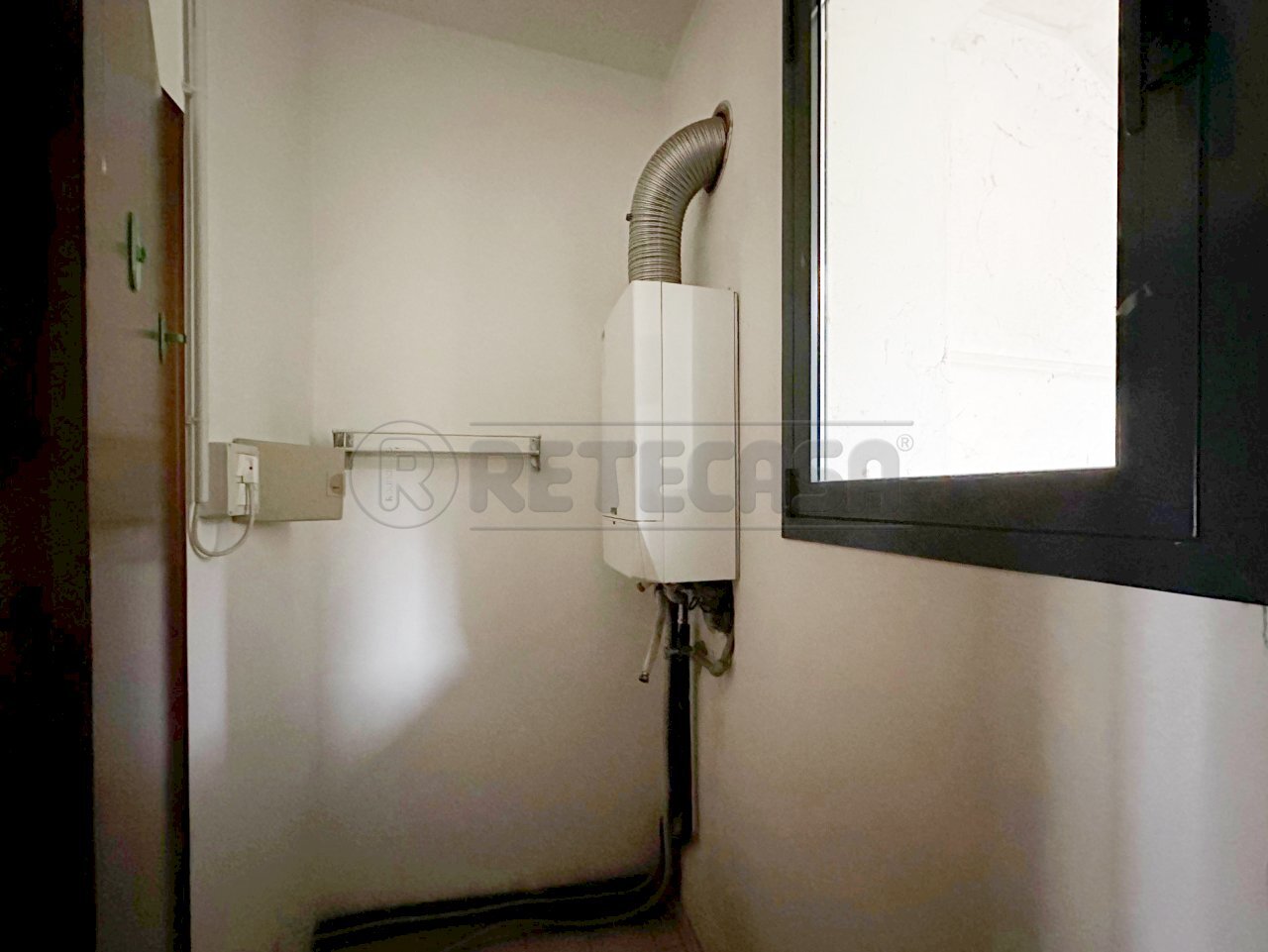 IMG_8840.jpg - Laboratorio Pove del Grappa - foto 3