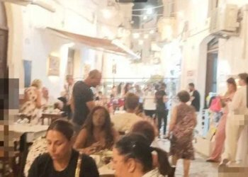 1758728666346.jpg - Commercial Premises Via Incrociata 2, Gallipoli - photo 17