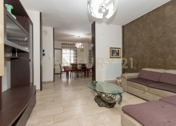 Via Carmine Caruso 10 Motta (12).jpg - Appartamento Viale Carmine Caruso 10, Motta Sant'Anastasia - foto 13