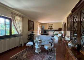 1280352-htacn35gm.jpeg - Villa via Rosseti e Bandini 55, Forte dei Marmi - foto 1