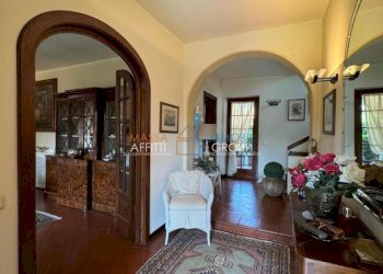 1280352_ym8y31mw9.jpeg - Villa via Rosseti e Bandini 55, Forte dei Marmi - foto 9