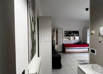 Apartment Via Pasteur, Legnano - photo 5