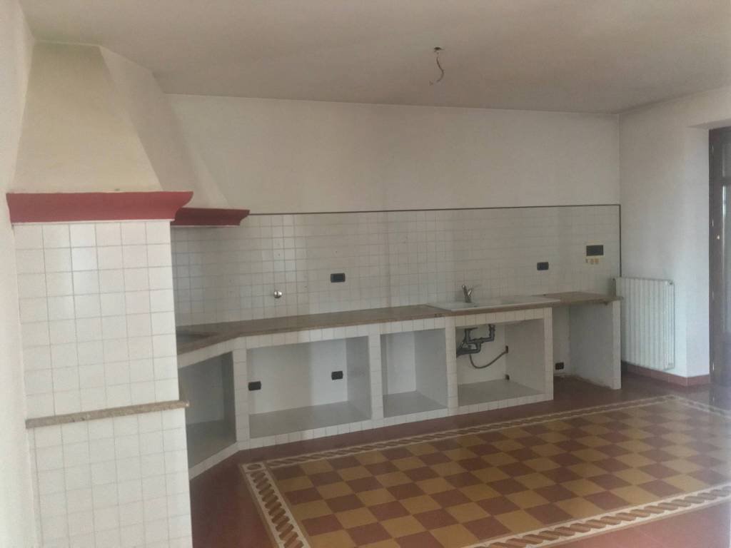 Cucina - Villa strada Pennaccini, Bra - foto 3